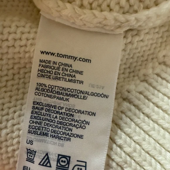 NWT, Tommy Hilfiger Cream Cable Knit Sweater Dress - Picture 4 of 4